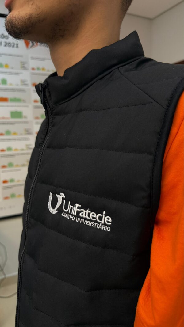 Colete Puffer Preto UniFatecie - Imagem 3